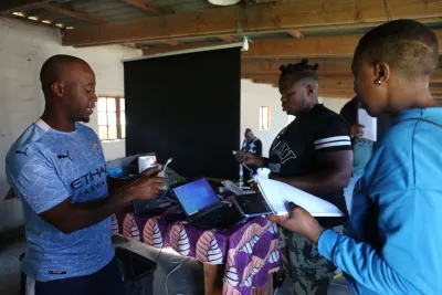 image linking to Bridging the digital divide: Insights from the Africa Community Networks Exchange